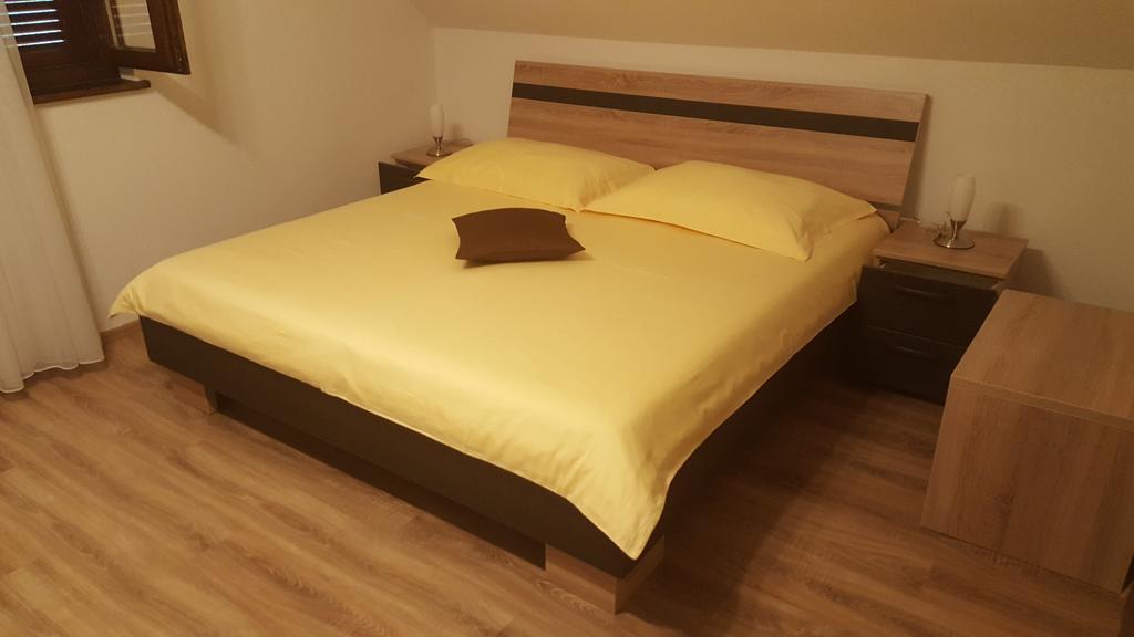 Guest Accommodation Marko Kesic Grabovac  Exterior foto